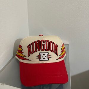 Made Mobb Cream Beanie